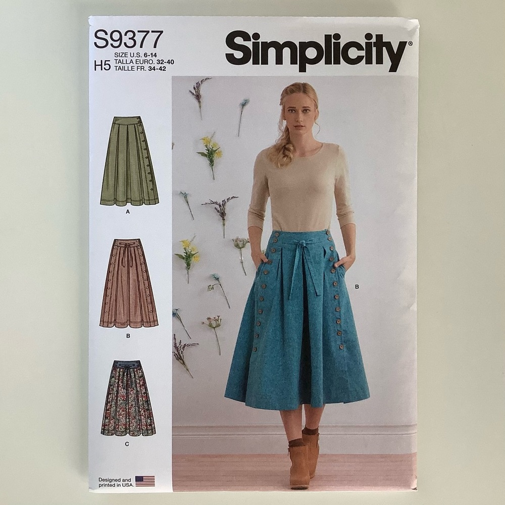 Simplicity S9377 Sewing Pattern - Picture 1 of 5
